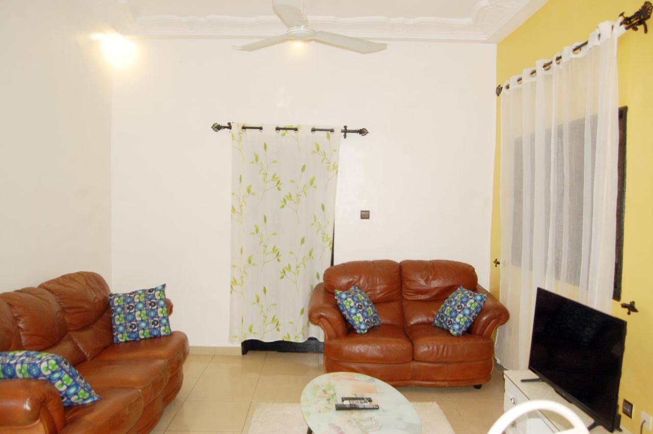 Residences Aske Abomey-Calavi エクステリア 写真