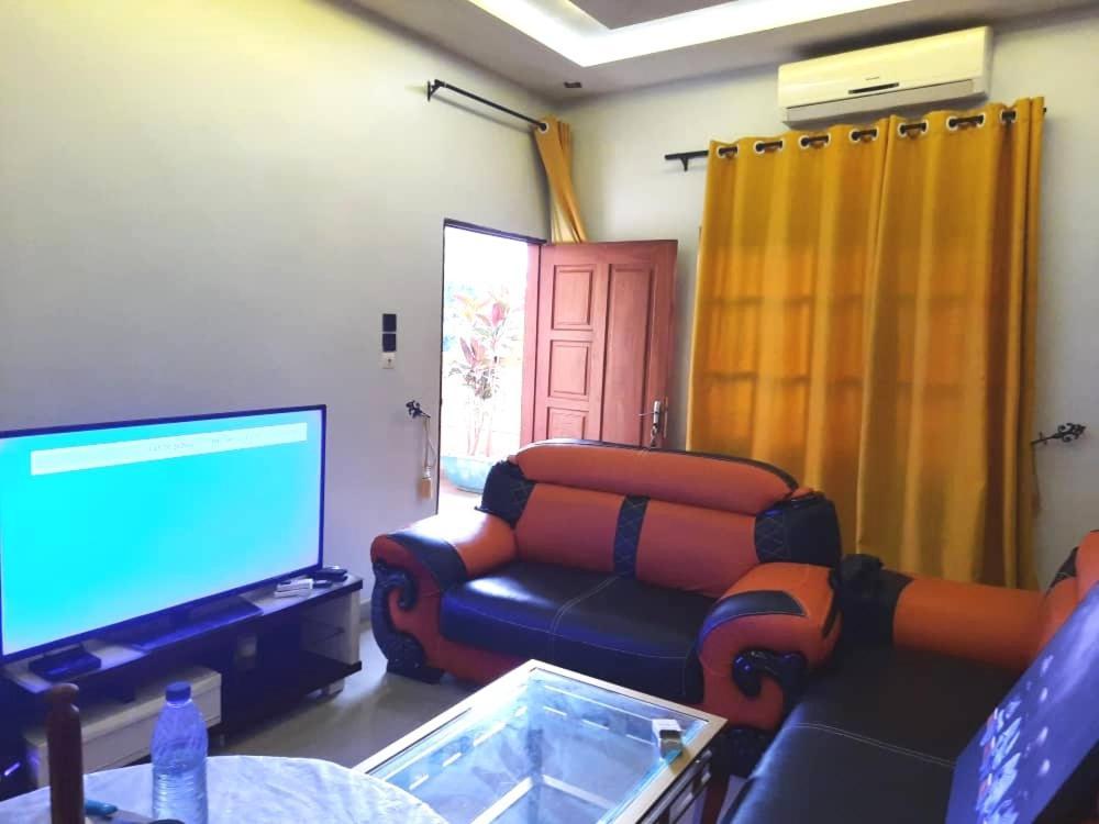 Residences Aske Abomey-Calavi エクステリア 写真